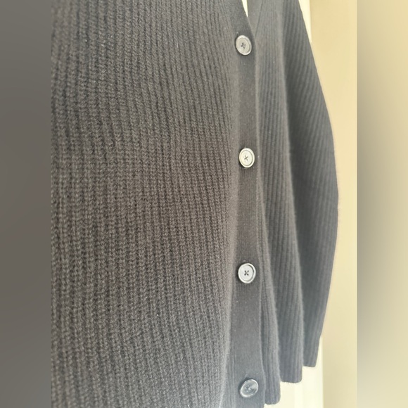 NWT! QUINCE Mongolian Cashmere Oversized Boyfriend Cardigan Sweater Black Small - Picture 5 of 11